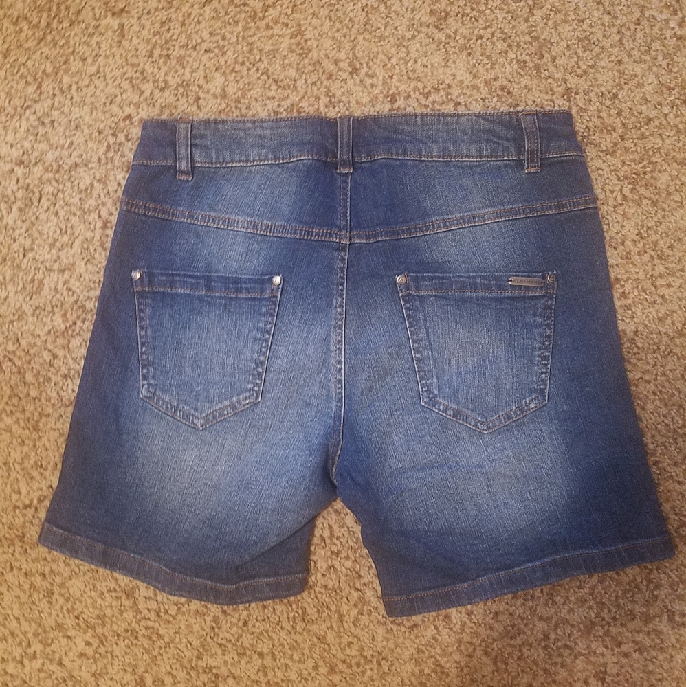 Alpine Pro Women's Blue Denim Shorts Size 12